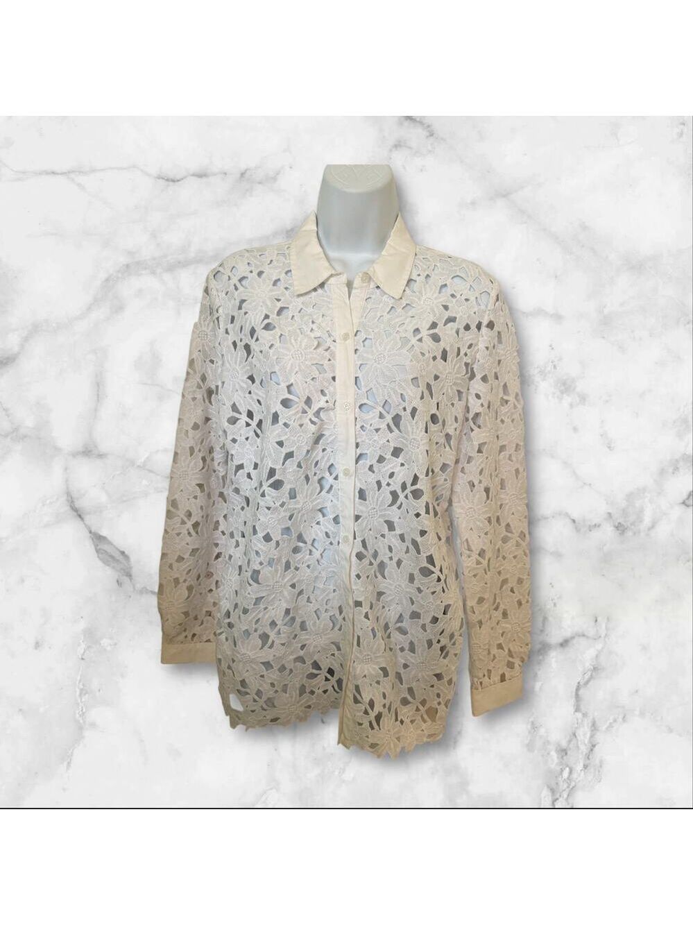 Banana Republic Classic Women’s Ivory Lace Button Down Shirt Classic Fit M